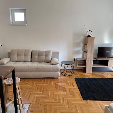 Apartman Sunny Σόμπορ Εξωτερικό φωτογραφία