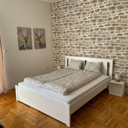 Apartman Sunny Σόμπορ Εξωτερικό φωτογραφία