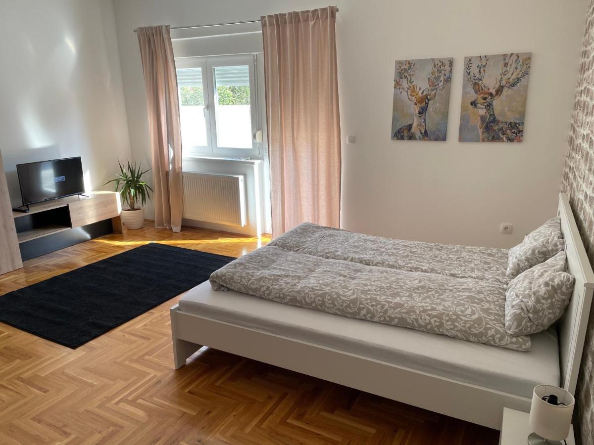 Apartman Sunny Σόμπορ Εξωτερικό φωτογραφία