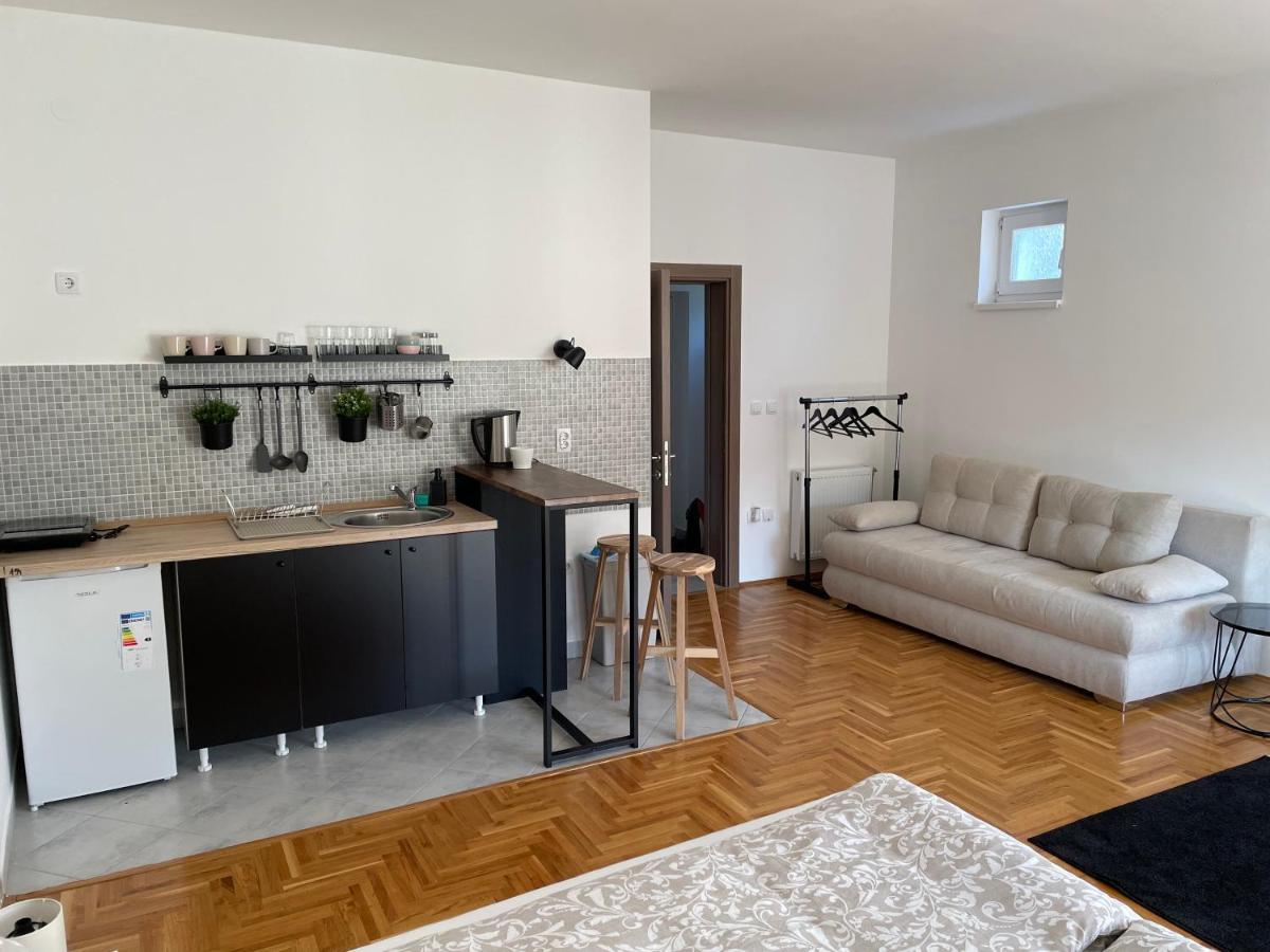 Apartman Sunny Σόμπορ Εξωτερικό φωτογραφία